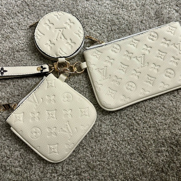 Beautiful - Picture 11 of 16